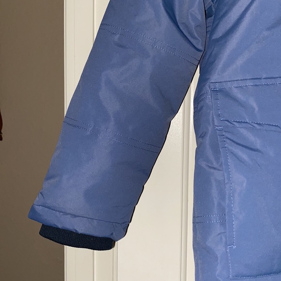 Perry Ellis - Picture 3 of 12